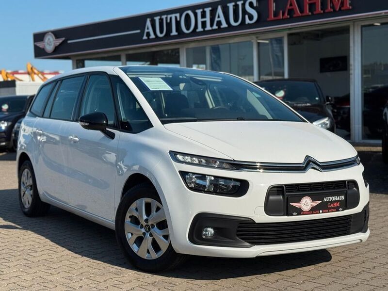 Weiß Gebraucht 2022 Citroën C4 SpaceTourer Van / Kleinbus | 17.990 € (Guter Preis) - Bild 1/4