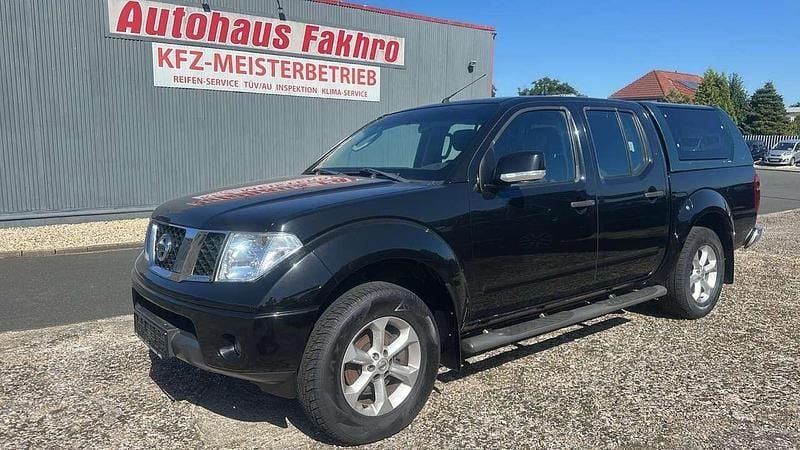 Black (m) Gebraucht 2009 Nissan Navara SE Abholung | 6.950 € (Superpreis) - Bild 1/4