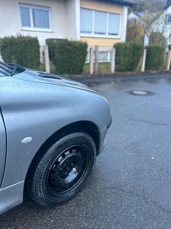 Gebraucht Peugeot 206 60 PS (44 kW) 2003 Grau Kleinwagen