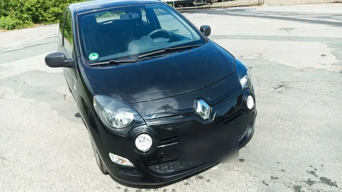 Używany Renault Twingo Expression 75 KM (55 kW) 2013 Czarny Hatchback