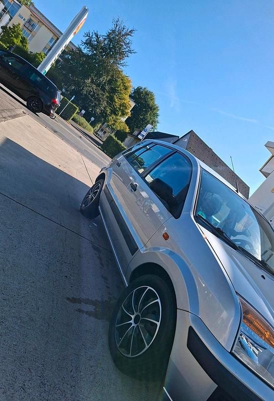 Gebraucht Ford Fusion 80 PS (58 kW) 2009 Grau Kleinwagen