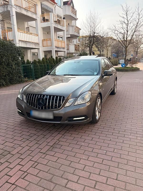 Gebraucht Mercedes 300 231 PS (169 kW) 2012 Braun Limousine