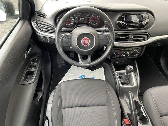 Gebraucht Fiat Tipo Pop 95 PS (69 kW) 2018 Bianco (vr249) Limousine