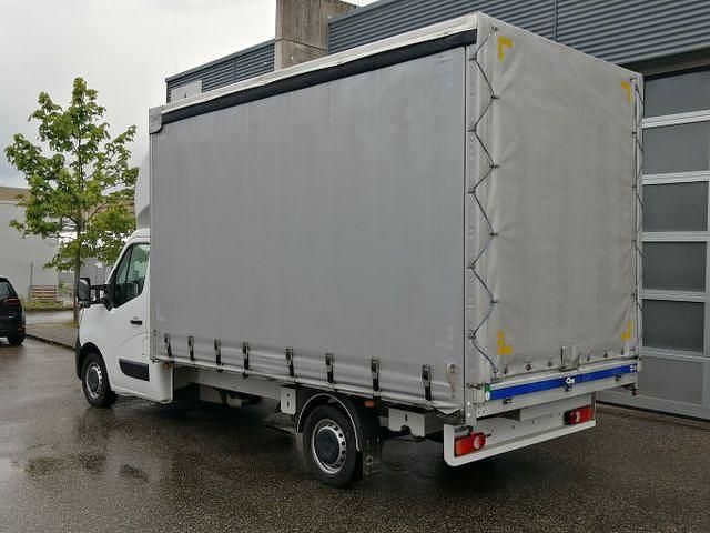 Second-hand Renault Master 163 CP (119 kW) 2021 Alb Van