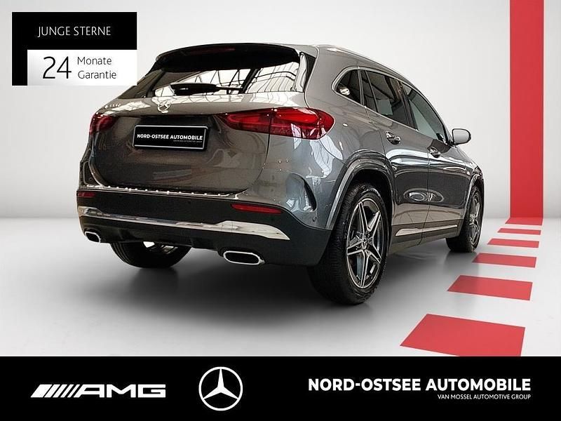 Gebraucht Mercedes GLA200 AMG 150 PS (110 kW) 2025 Metalliclack mountaingrau SUV