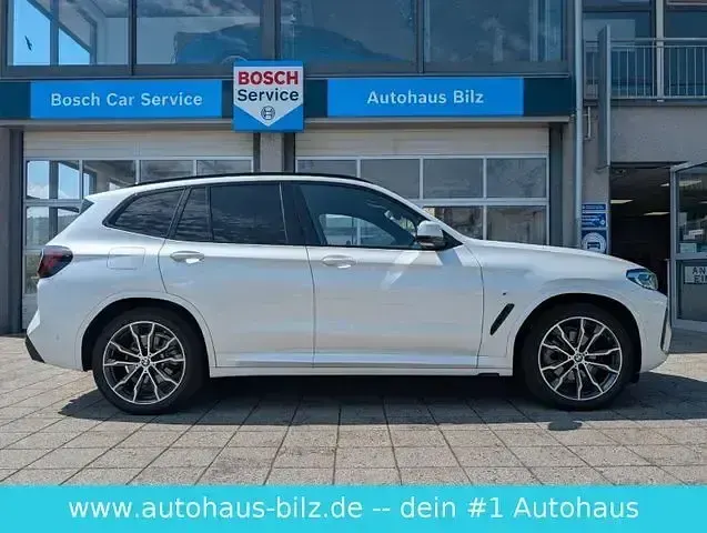 Gebraucht BMW X3 M Sport 190 PS (139 kW) 2024 Weiß SUV