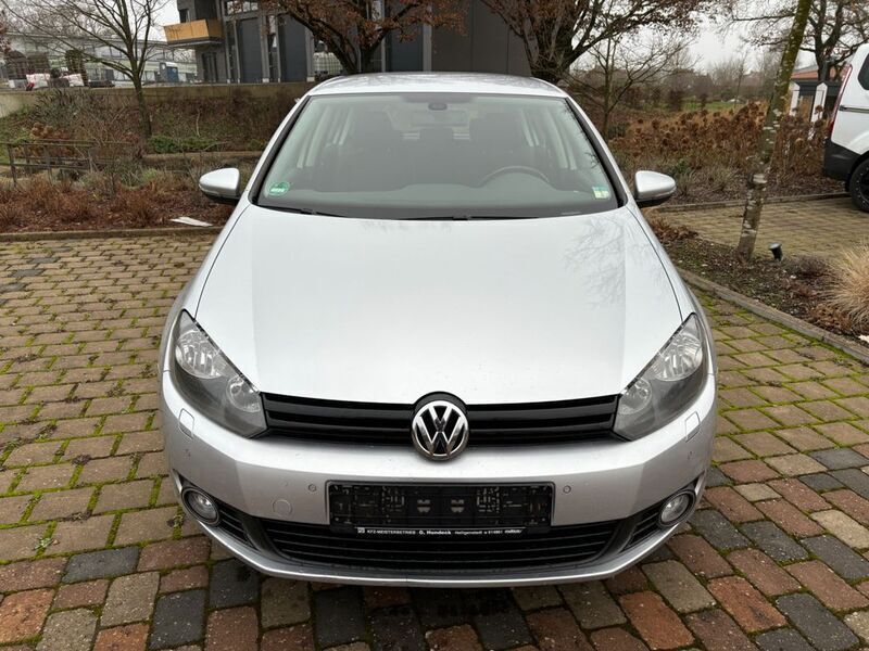 Silber Gebraucht 2008 VW Golf VI Comfortline Limousine | 4.200 € (Fairer Preis) - Bild 1/4