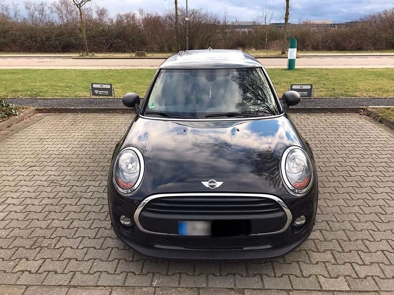 Second-hand Mini ONE 102 CP (75 kW) 2015 Negru Hatchback