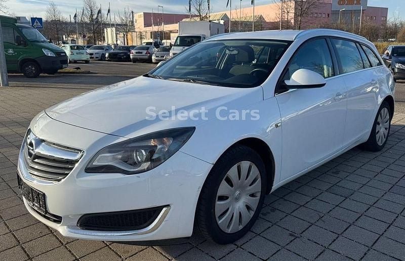 Weiß Gebraucht 2015 Opel Insignia Edition Kombi | 6.990 € (Fairer Preis) - Bild 1/4