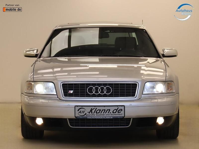 Gebraucht Audi S8 Ambiente 360 PS (264 kW) 1999 Silber Limousine