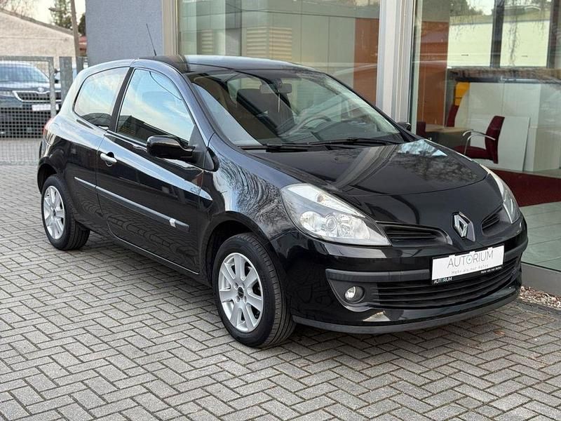 Gebraucht Renault Clio III Dynamique 75 PS (55 kW) 2008 Schwarz Limousine