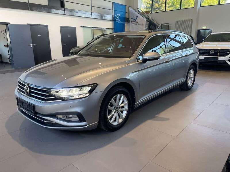 Pyritsilber metallic Gebraucht 2021 VW Passat Kombi | 22.999 € (Etwas zu teuer) - Bild 1/4