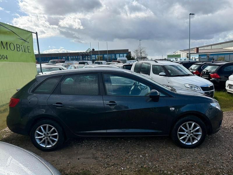 Gebraucht Seat Ibiza ST Style 105 PS (77 kW) 2011 Grau Kombi