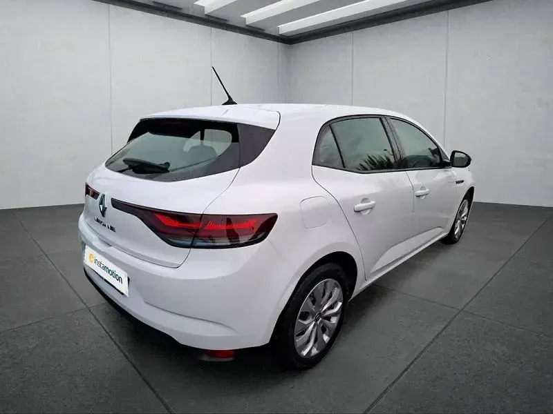 Gebraucht Renault Mégane 116 PS (85 kW) 2020 Weiß Limousine