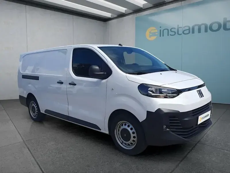 Gebraucht Fiat Scudo 177 PS (130 kW) 2025 Weiß Van
