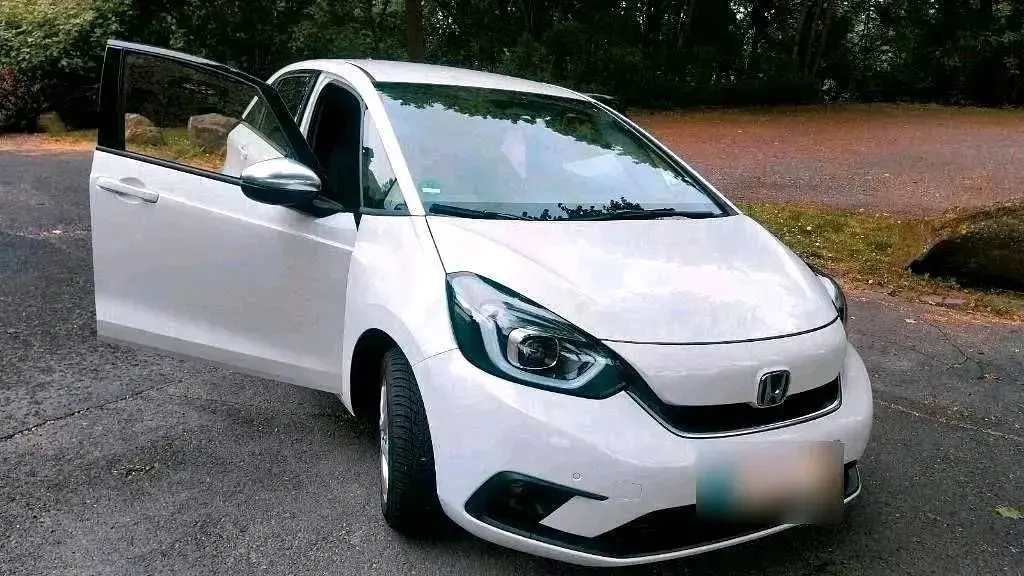 Gebraucht Honda Jazz Executive 98 PS (72 kW) 2020 Weiß Kleinwagen