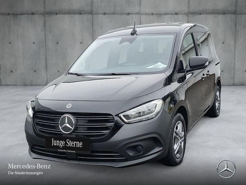 Gebraucht Mercedes eCitan 89 kW (122 PS) 2024 Schwarz Kombi