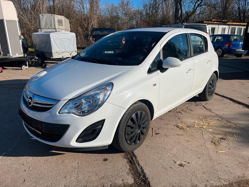 Gebraucht Opel Corsa 90 PS (66 kW) 2013 Kleinwagen