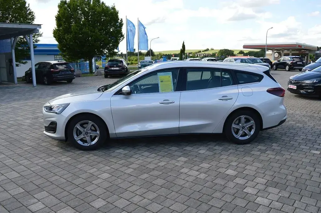 Gebraucht Ford Focus Titanium X 116 PS (85 kW) 2024 Silber Limousine