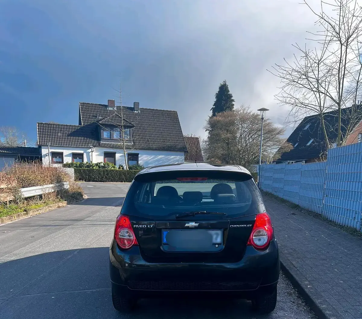 Gebraucht Chevrolet Aveo 86 PS (63 kW) 2011 Schwarz Kleinwagen