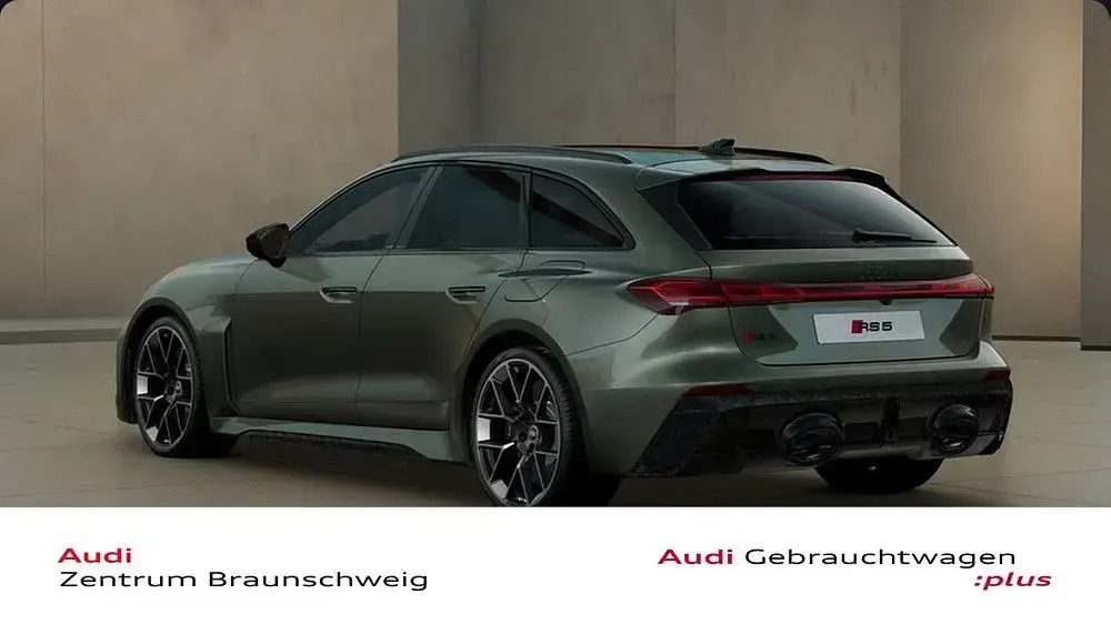Gebraucht Audi RS5 Sport 639 PS (469 kW) 2026 Grün Kombi