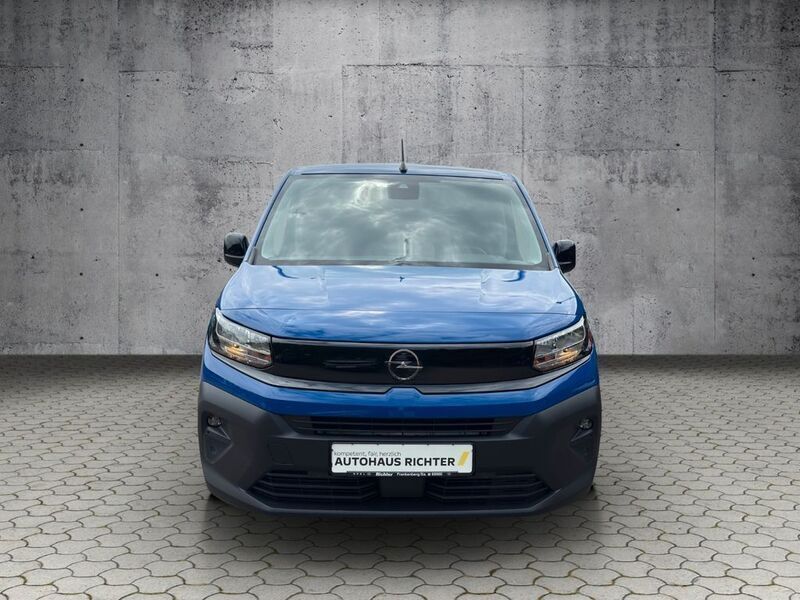 Gebraucht Opel Combo-e Life 100 kW (136 PS) 2025 Blau Limousine