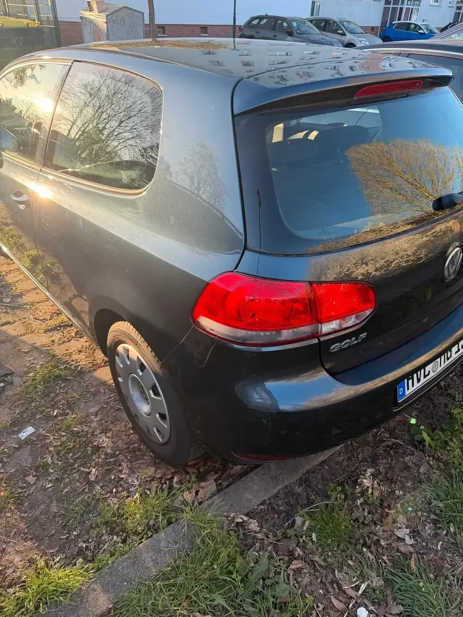 Gebraucht VW Golf VI 2010 Blau Kleinwagen