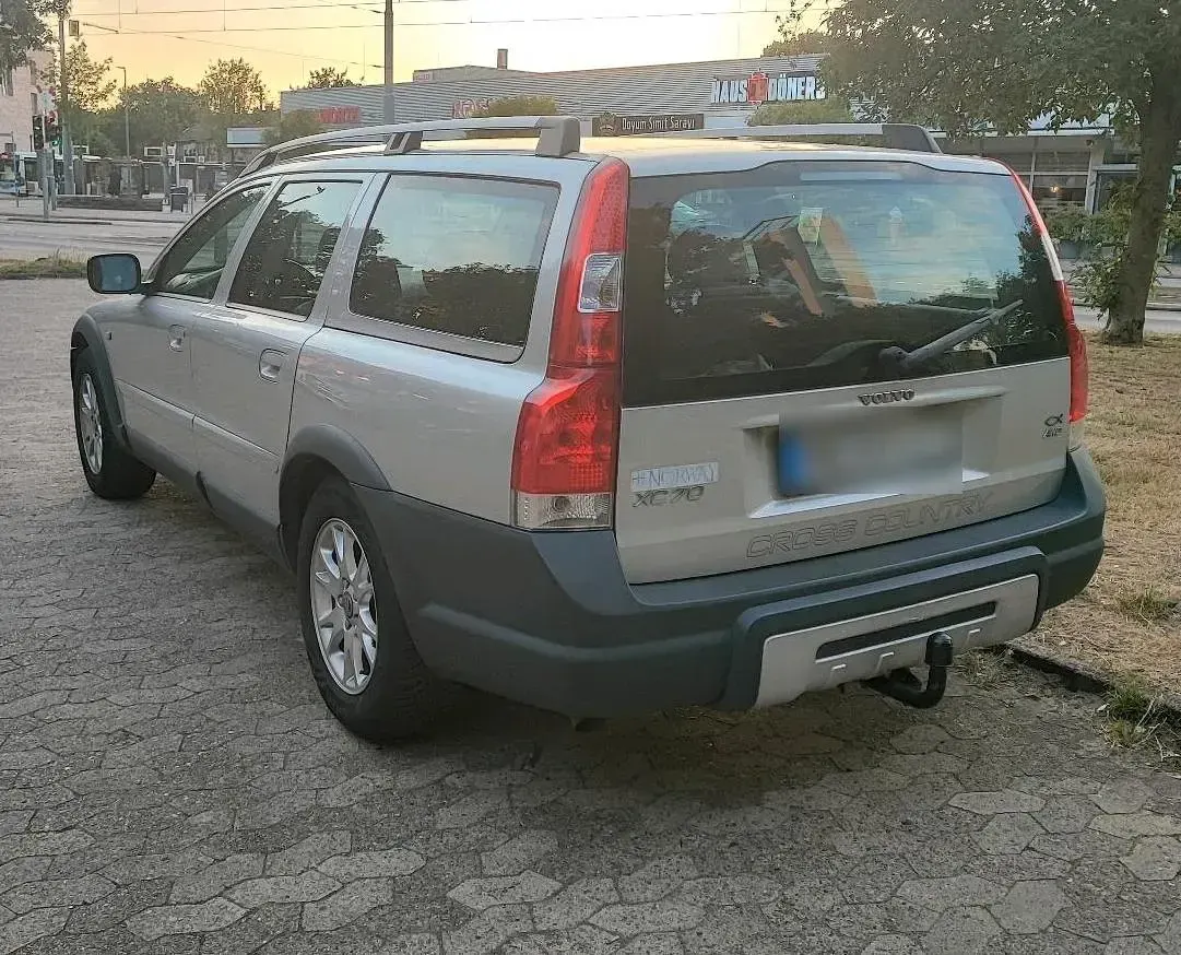 Gebraucht Volvo XC70 185 PS (136 kW) 2006 Grau Kombi