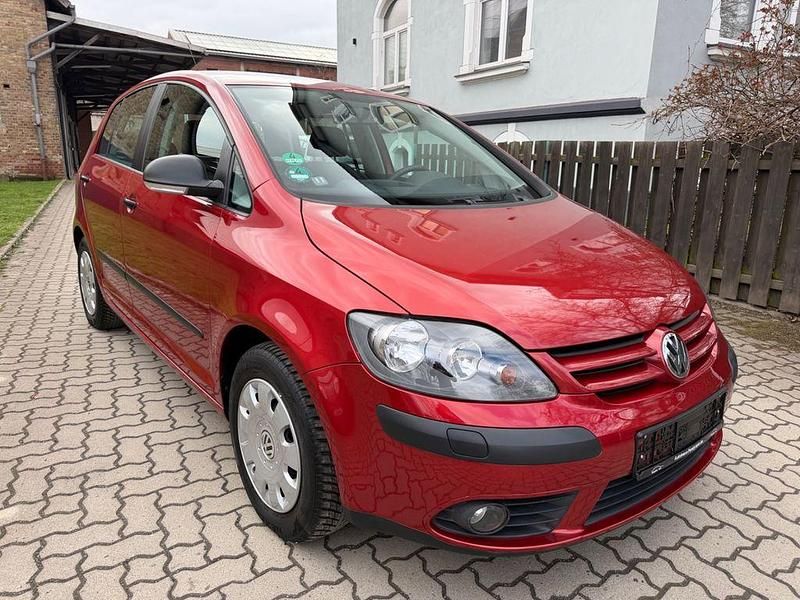 Gebraucht VW Golf Plus Cross Trendline 102 PS (75 kW) 2007 Rot Van / Kleinbus