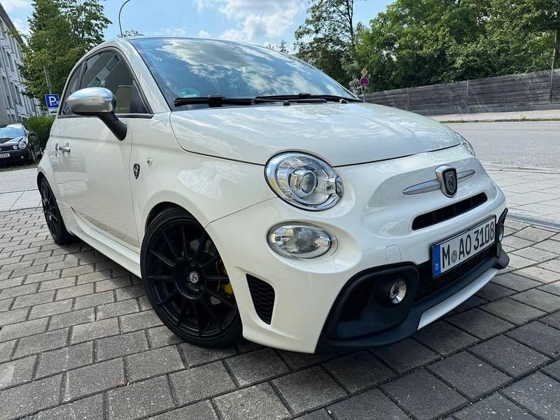 Gebraucht Abarth 595 Turismo 200 PS (147 kW) 2016 Weiß Kleinwagen