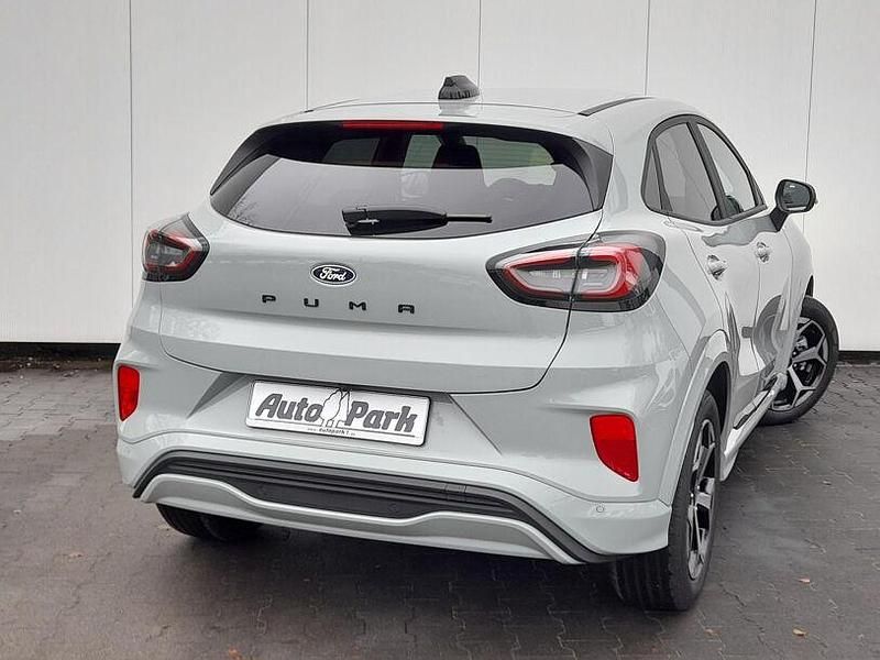Neu Ford Puma ST-Line 125 PS (91 kW) 2025 Grau SUV