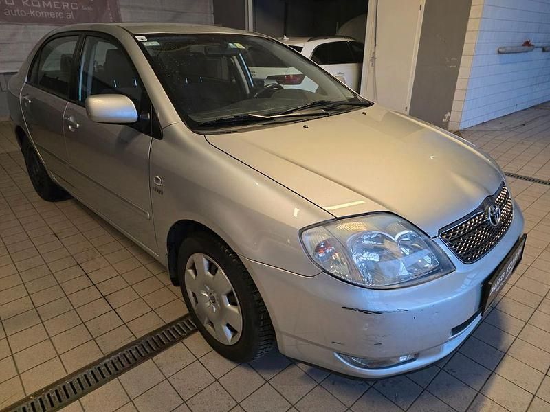 Gebraucht Toyota Corolla Cool 97 PS (71 kW) 2004 Silber Limousine