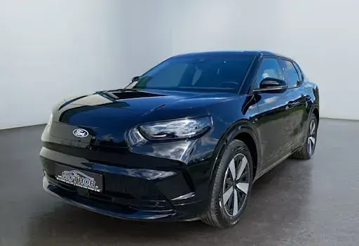Nowe Ford Capri Select 210 kW (286 KM) 2026 Czarny SUV