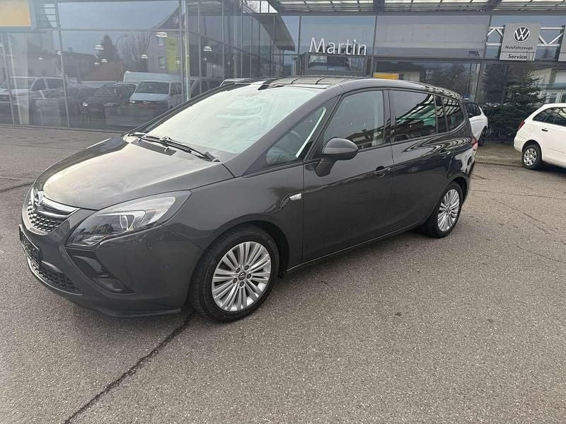 Platin grau Gebraucht 2016 Opel Zafira Tourer Selection Van / Kleinbus | 10.990 € (Fairer Preis) - Bild 1/4