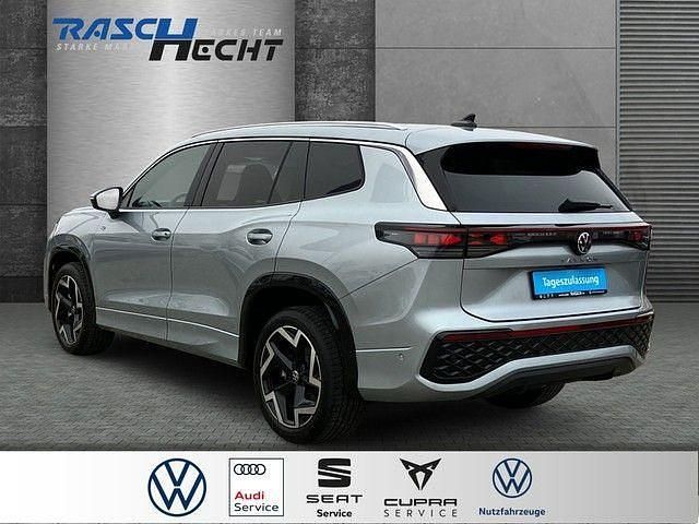 Gebraucht VW Tayron R-line 193 PS (141 kW) 2025 Oyster silver metallic SUV