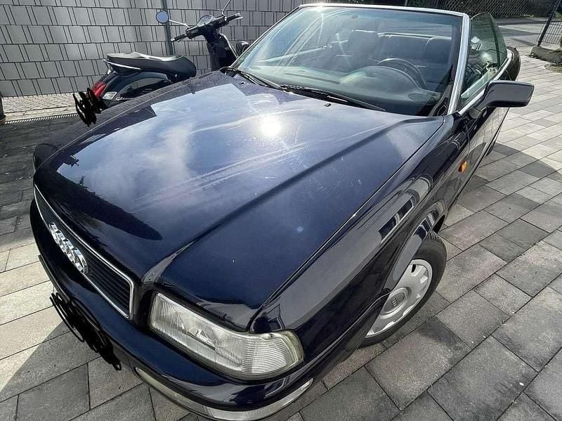 Gebraucht Audi Cabriolet 125 PS (91 kW) 1998 Blau Cabrio