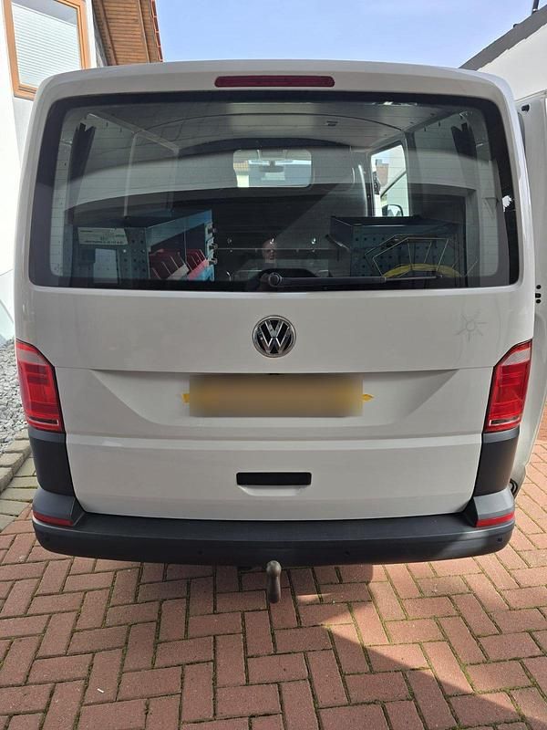 Gebraucht VW Transporter 150 PS (110 kW) 2017 Weiß Van