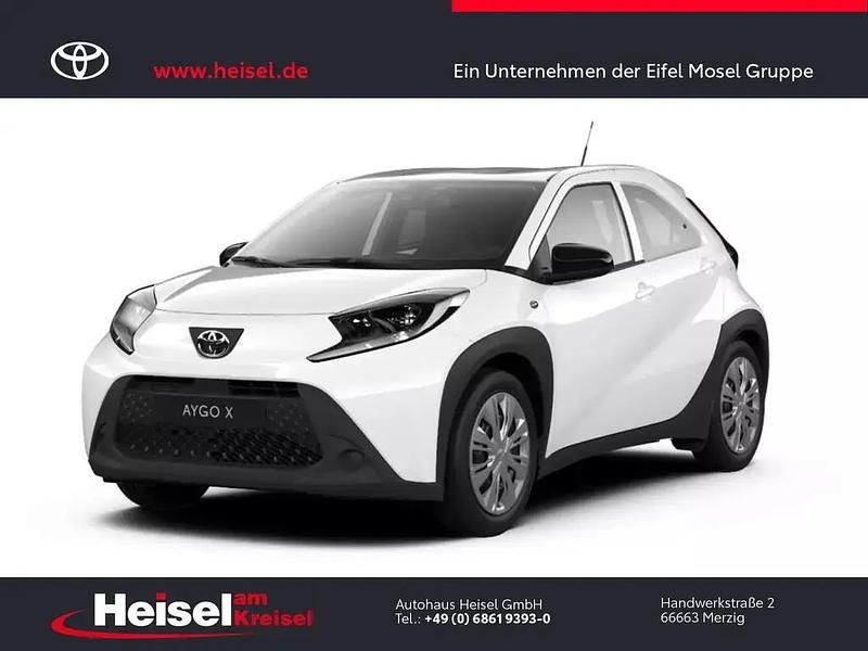 Weiß Neu 2025 Toyota Aygo Business Edition Kleinwagen | 17.860 € - Bild 1/3