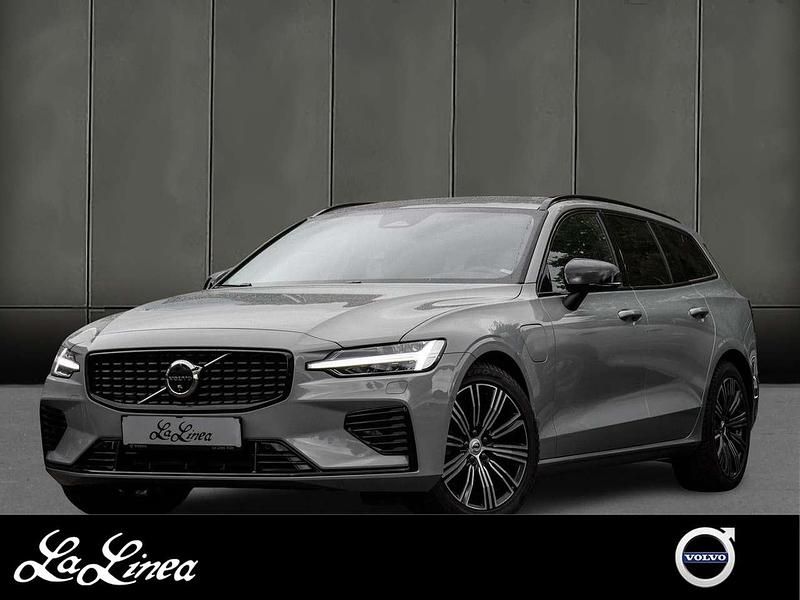 Grau Gebraucht 2024 Volvo V60 Plus Kombi | 42.860 € (Guter Preis) - Bild 1/3