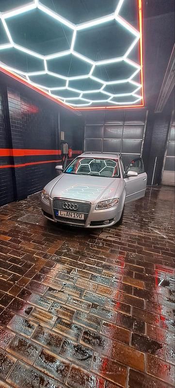 Gebraucht Audi A4 131 PS (96 kW) 2005 Grau Kombi