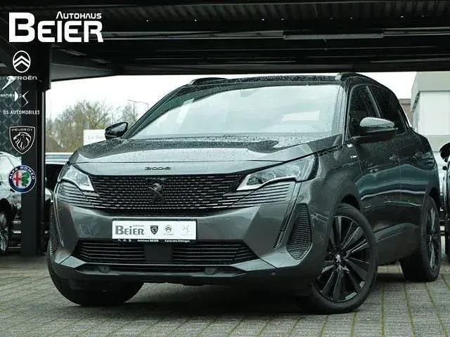 Grau Gebraucht 2021 Peugeot 3008 GT SUV | 28.680 € (Teuer) - Bild 1/4
