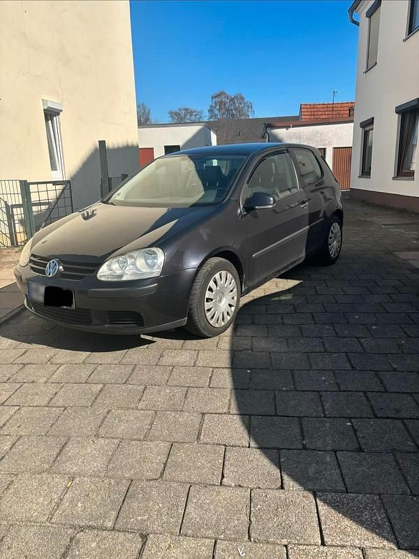 Gebraucht VW Golf V 75 PS (55 kW) 2004 Schwarz Kleinwagen