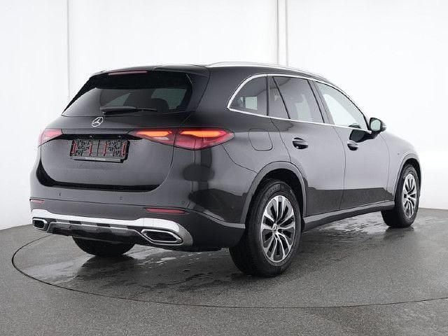 Gebraucht 2024 Mercedes GLC220 | 50.980 € - Bild 1/4