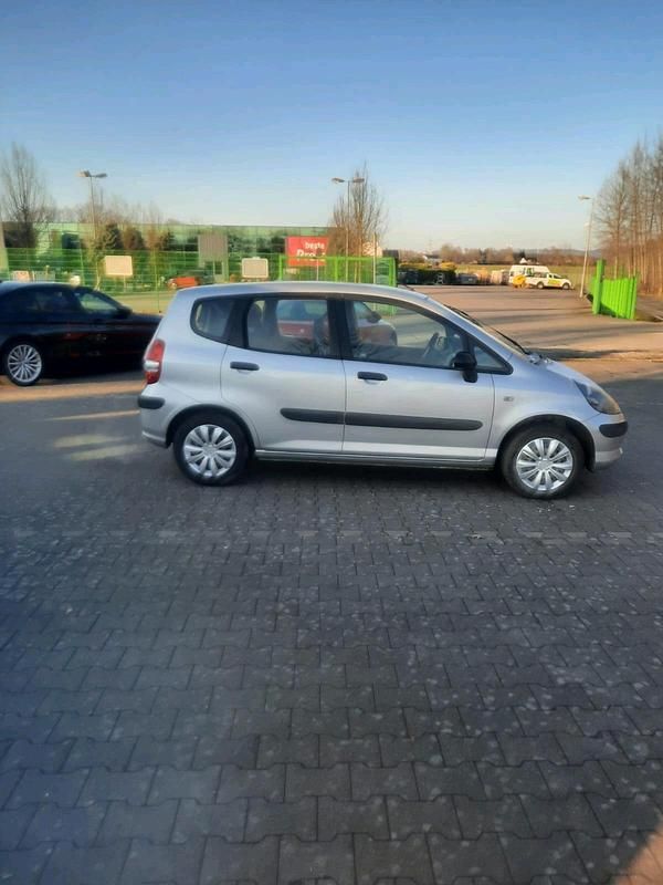 Gebraucht Honda Jazz 77 PS (56 kW) 2004 Grau Kleinwagen