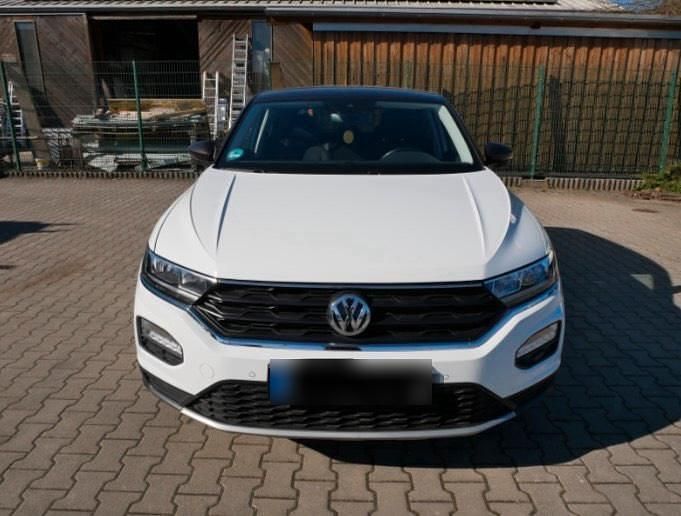 Second-hand VW T-Roc 150 CP (110 kW) 2019 Alb SUV