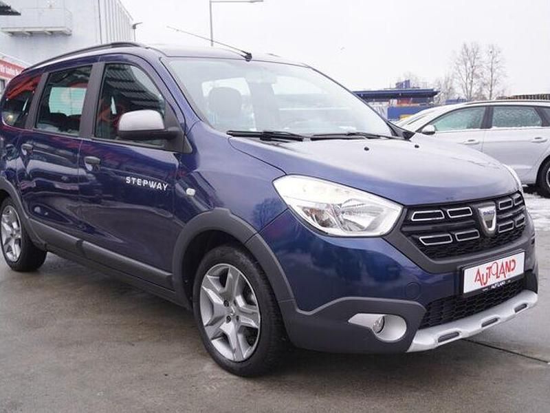 Gebraucht Dacia Lodgy Stepway 102 PS (75 kW) 2018 Blau Van / Kleinbus