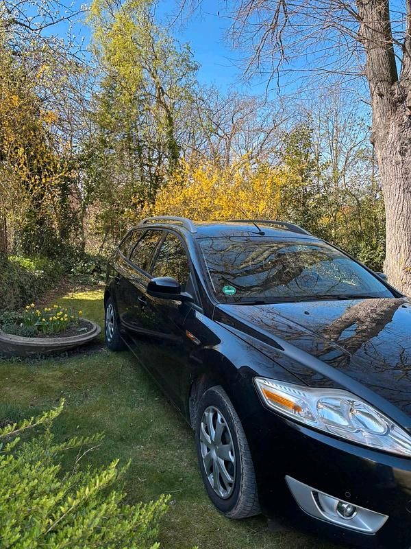 Gebraucht Ford Mondeo S 145 PS (106 kW) 2010 Schwarz Kombi