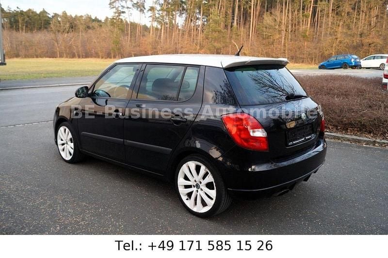 Gebraucht Skoda Fabia Ambiente 86 PS (63 kW) 2010 Schwarz Limousine