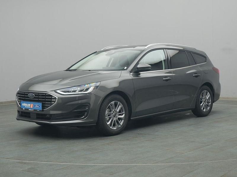Neu Ford Focus Titanium X 155 PS (114 kW) 2025 Grau Limousine