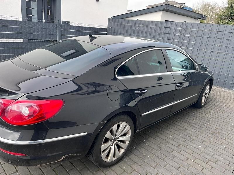 Gebraucht VW Passat 170 PS (125 kW) 2009 Schwarz Coupé